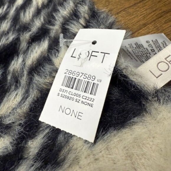 LOFT Tiger Stripe Blanket Scarf - Picture 2 of 11